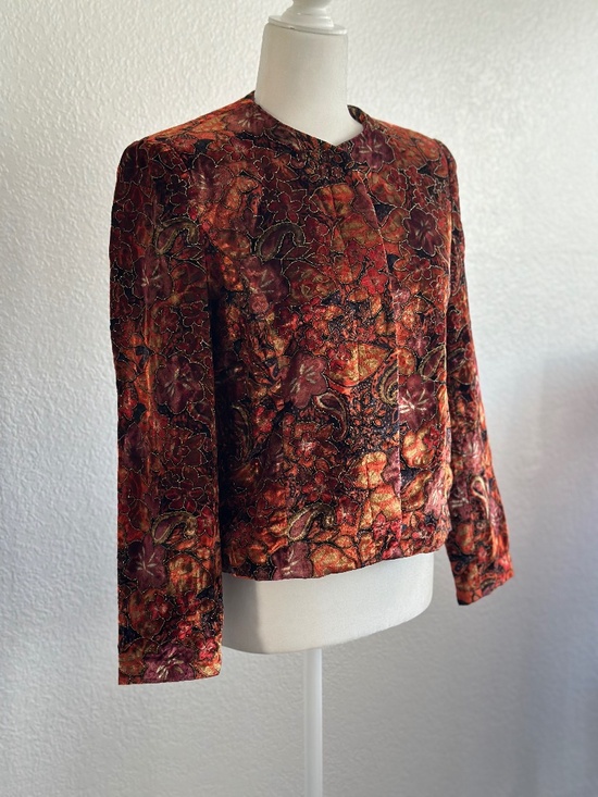 Jackets & Blazers - Vintage Floral Tapestry Jacket Blazer Women's Red Gold Brocade Long Sleeve